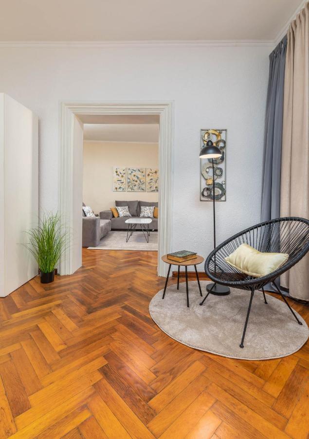Apartment Melanie Пула Екстериор снимка